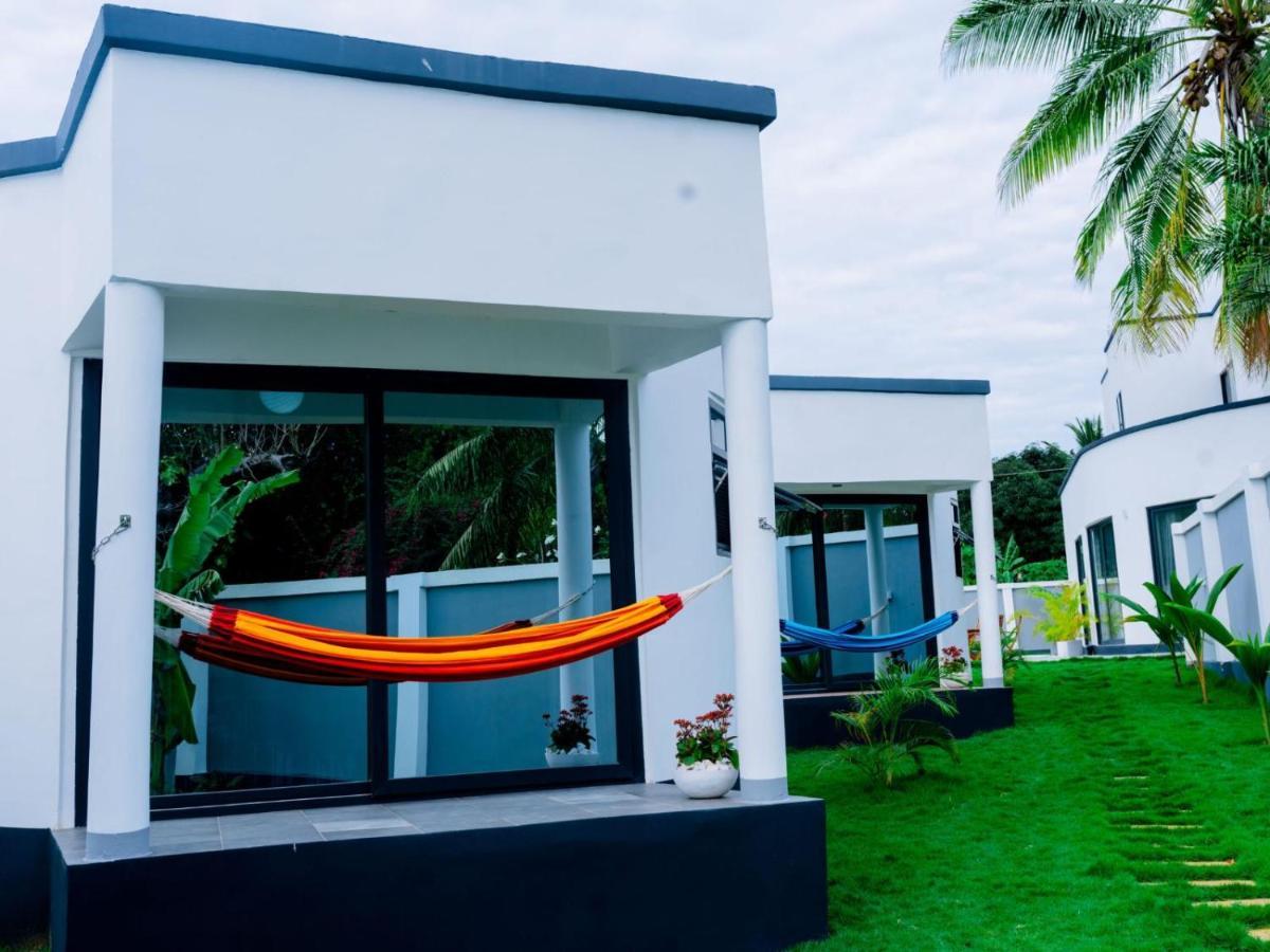 Homeland Bro Dar es Salaam Esterno foto
